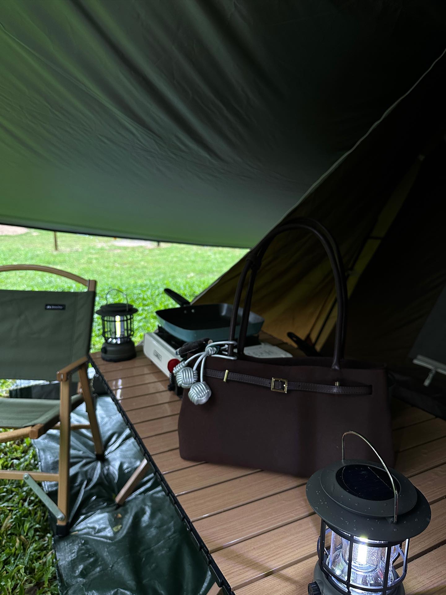 อุ้ม - ทวีพร พริ้งจำรัส