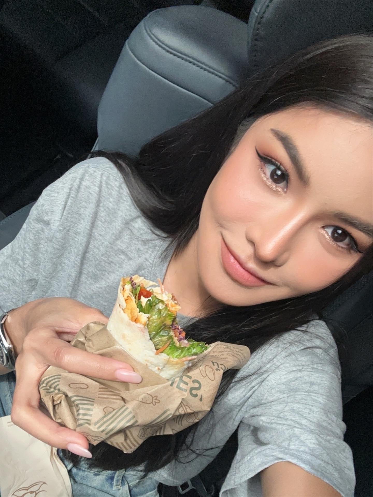 อุ้ม - ทวีพร พริ้งจำรัส