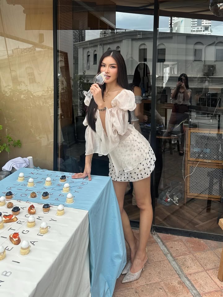 อุ้ม - ทวีพร พริ้งจำรัส