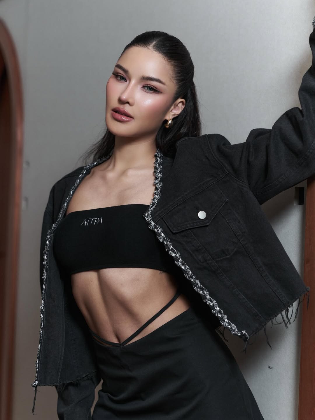 อุ้ม - ทวีพร พริ้งจำรัส