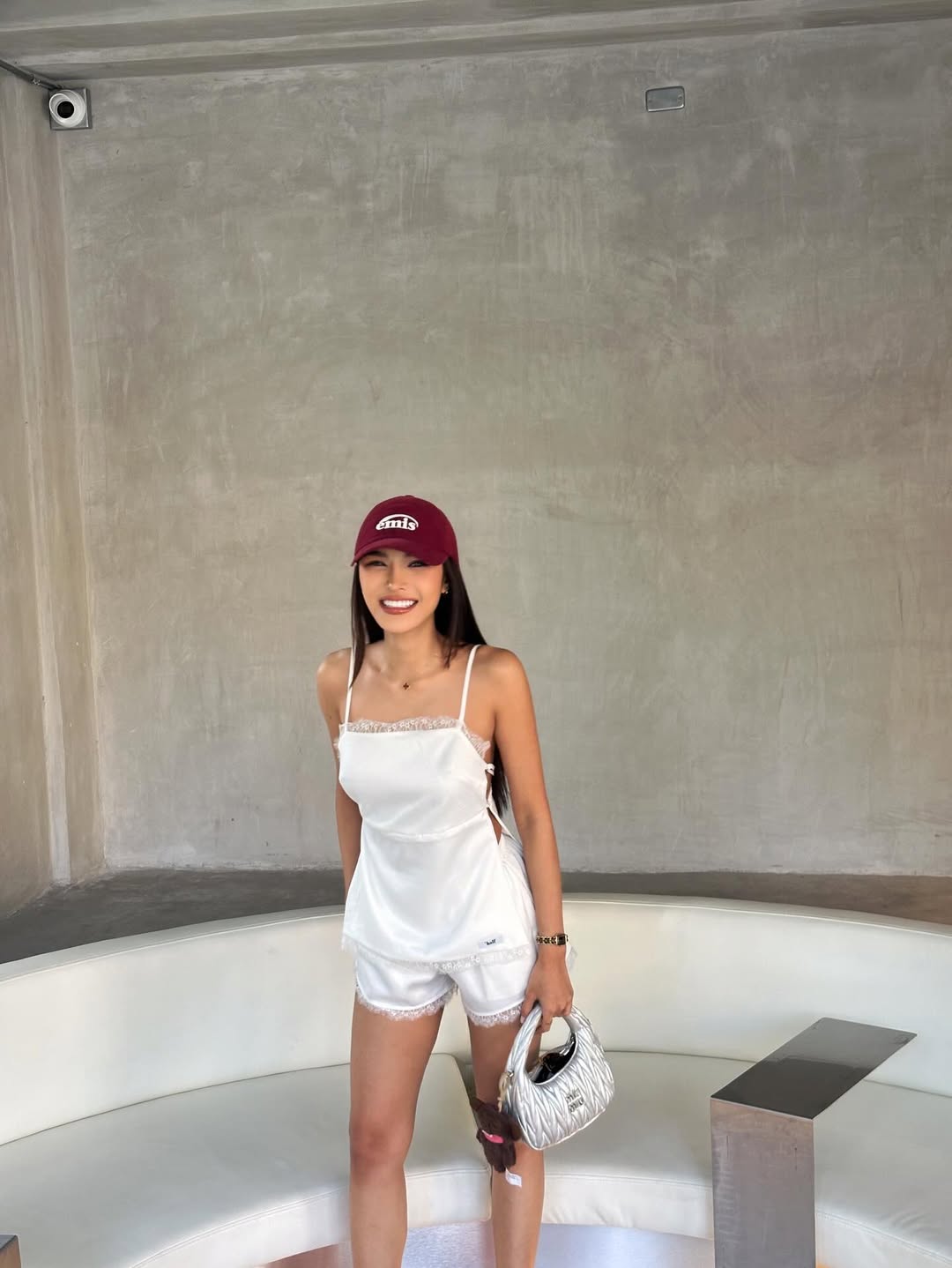 อุ้ม - ทวีพร พริ้งจำรัส