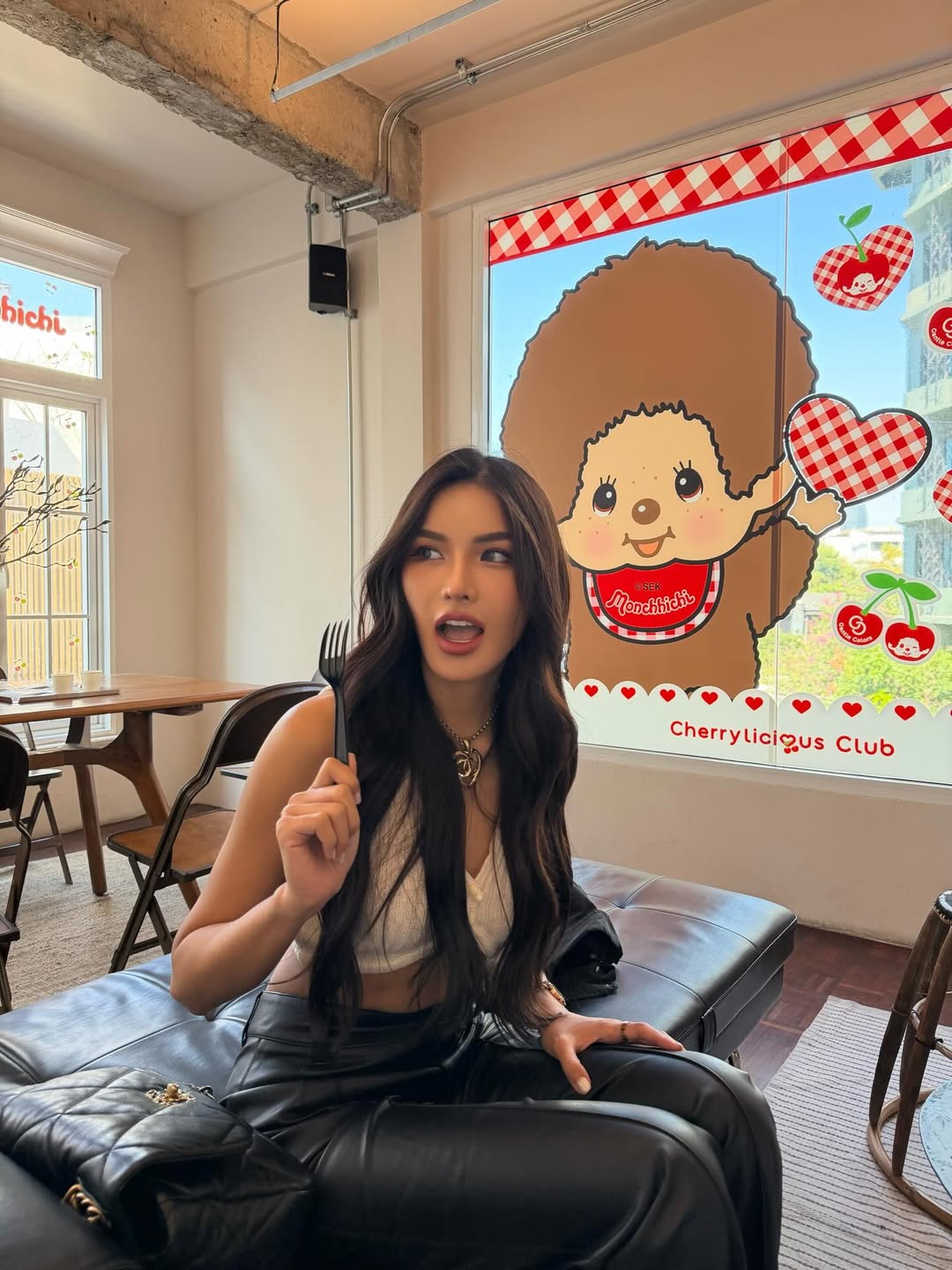 อุ้ม - ทวีพร พริ้งจำรัส