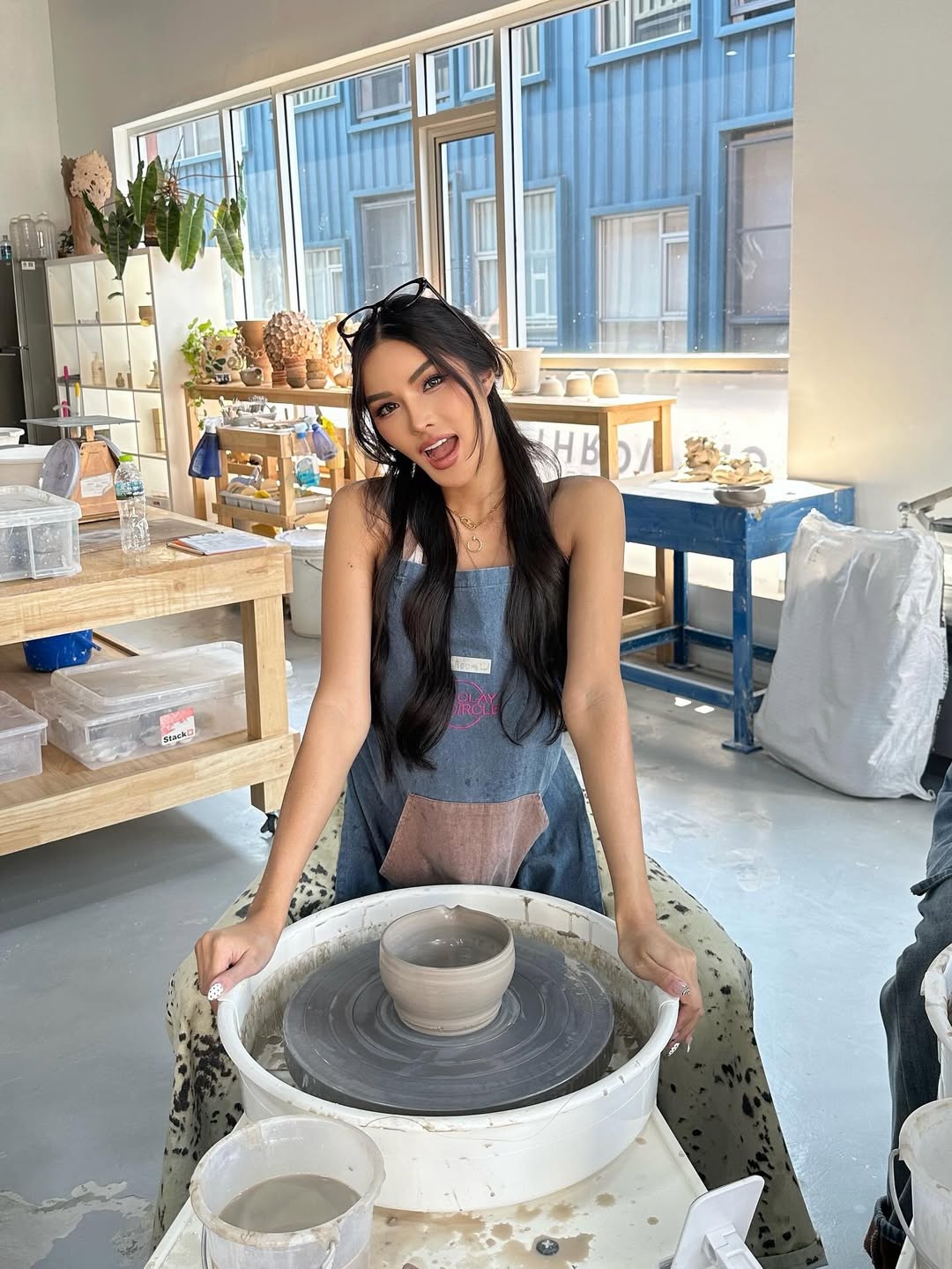 อุ้ม - ทวีพร พริ้งจำรัส