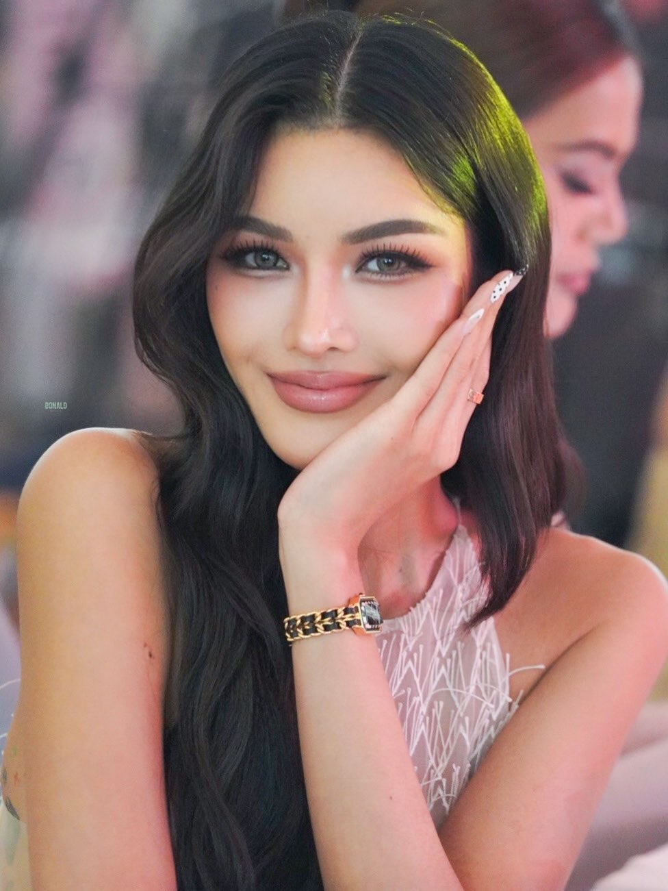 อุ้ม - ทวีพร พริ้งจำรัส