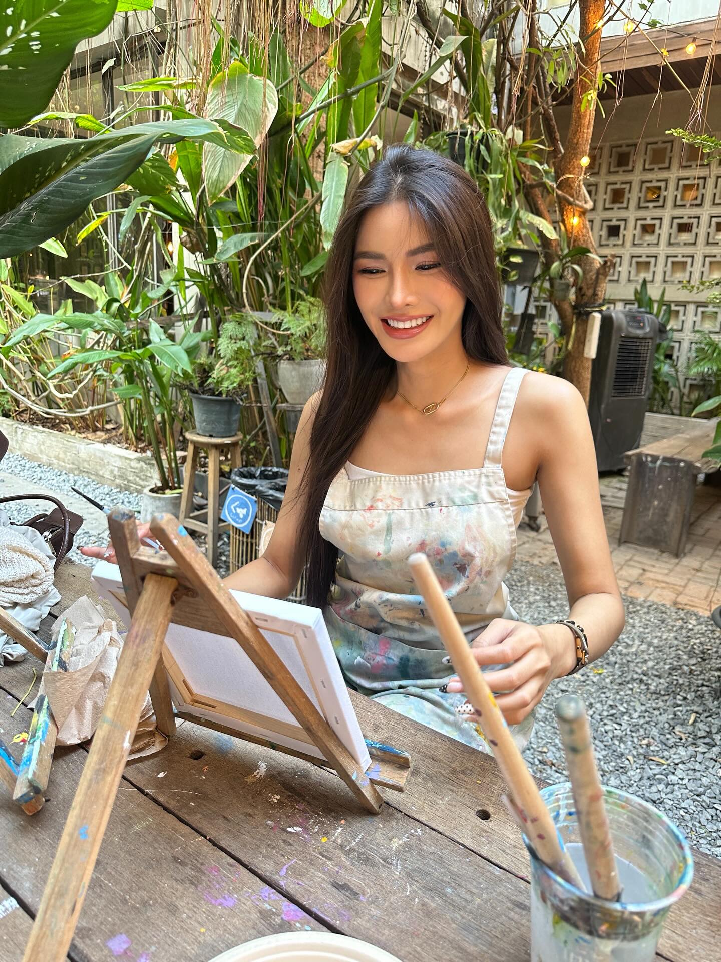 อุ้ม - ทวีพร พริ้งจำรัส