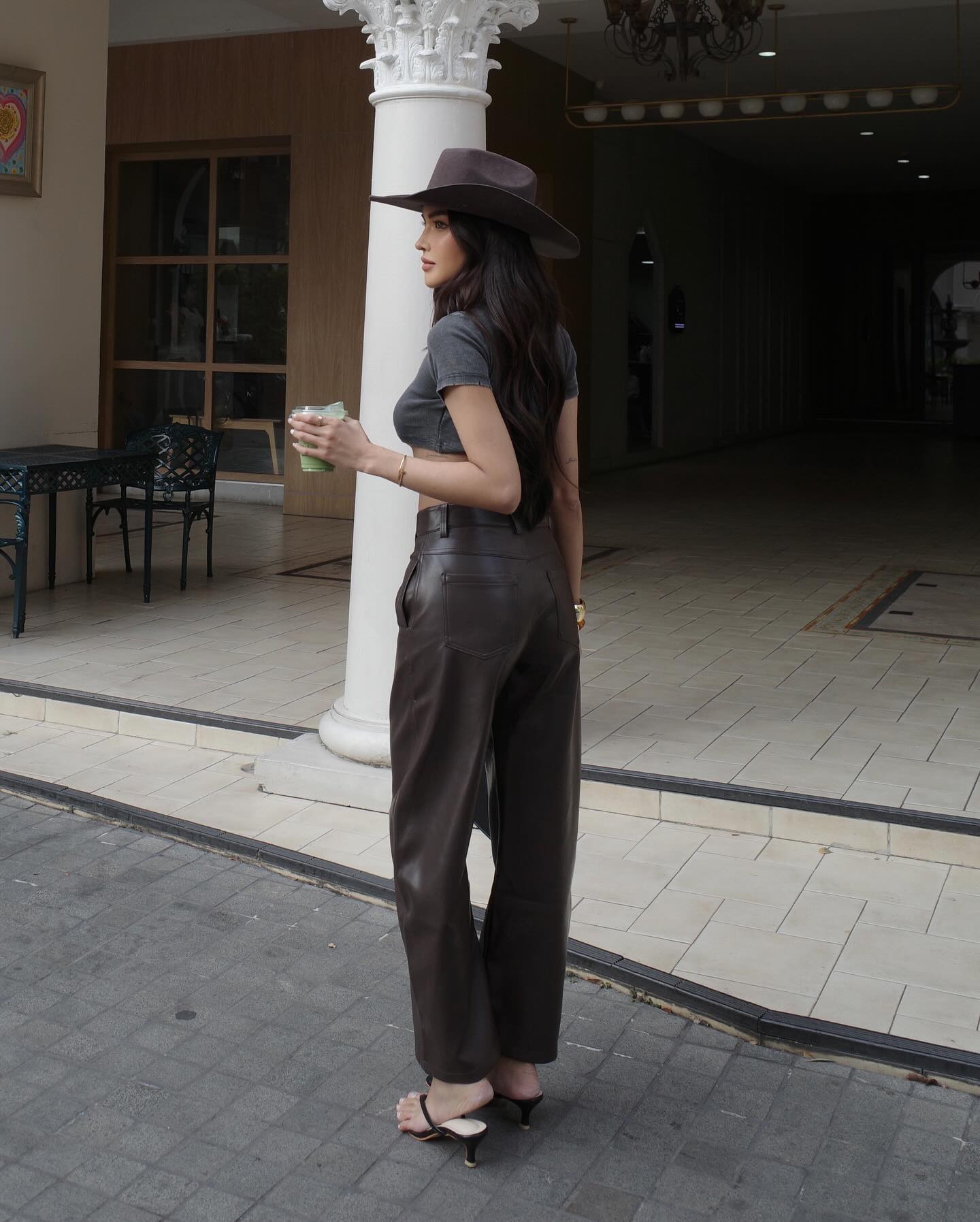 อุ้ม - ทวีพร พริ้งจำรัส