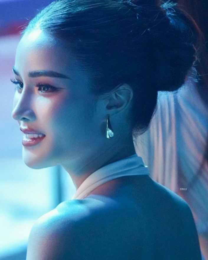 อุ้ม - ทวีพร พริ้งจำรัส