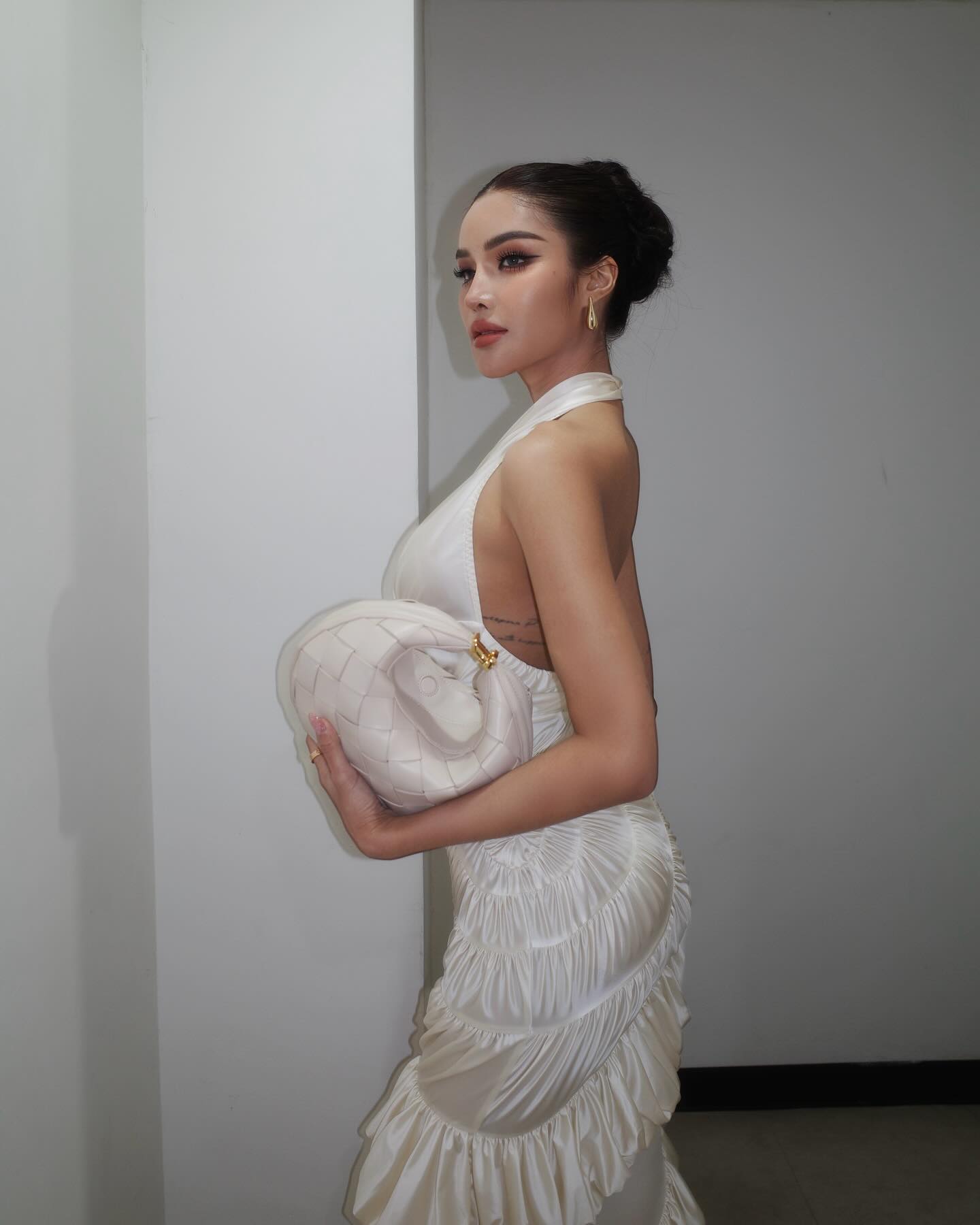 อุ้ม - ทวีพร พริ้งจำรัส