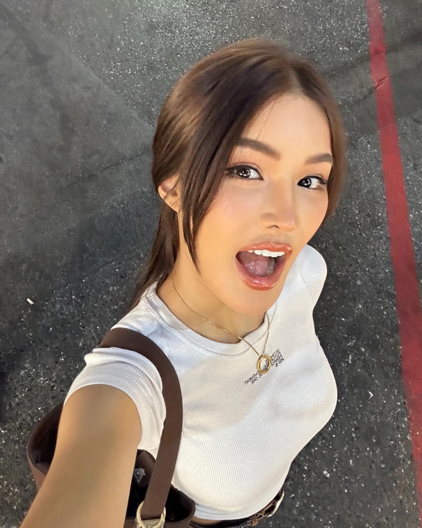 อุ้ม - ทวีพร พริ้งจำรัส