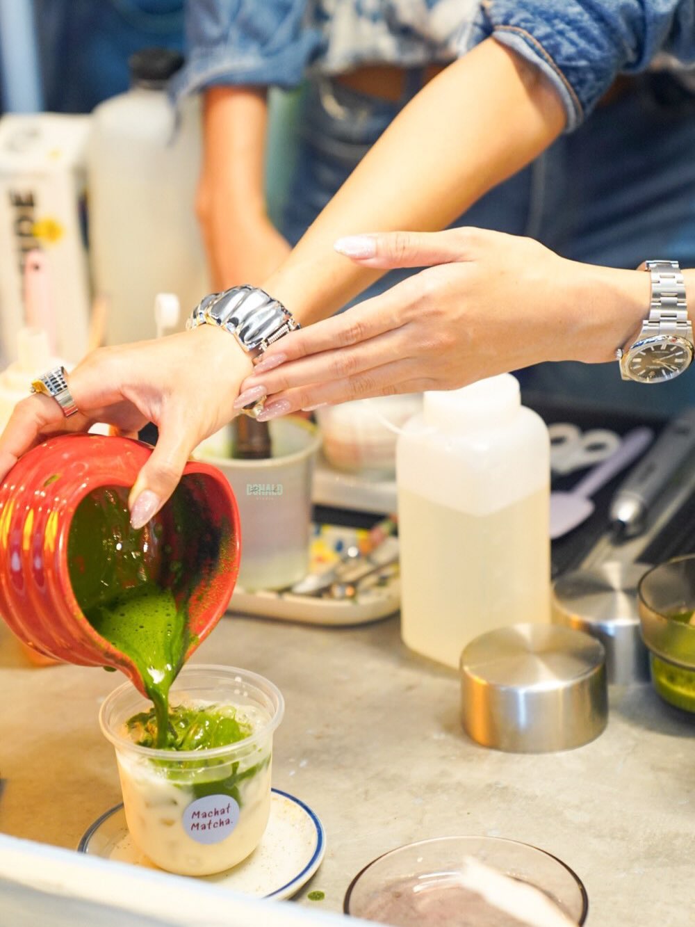 อุ้ม - ทวีพร พริ้งจำรัส