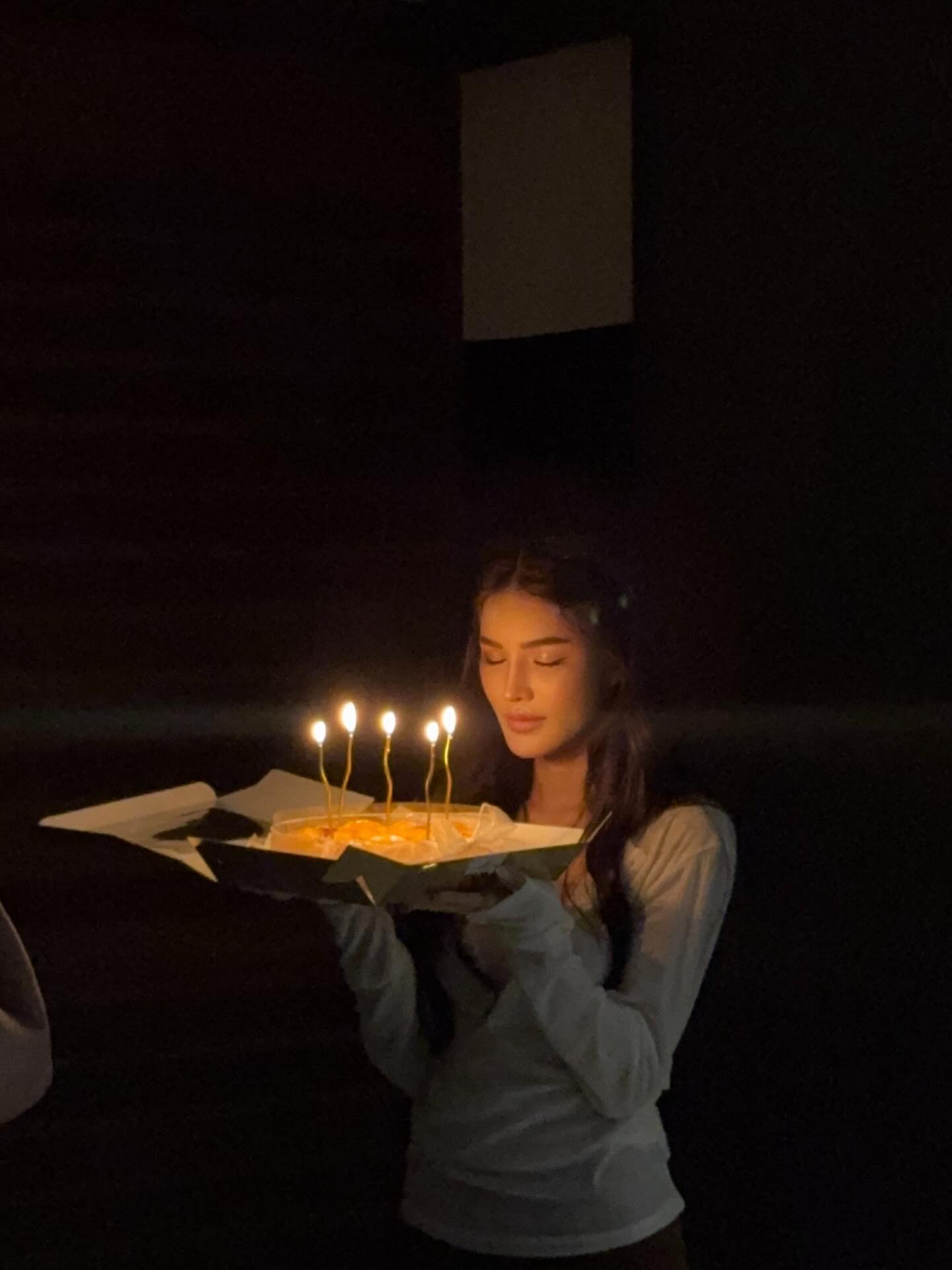 อุ้ม - ทวีพร พริ้งจำรัส