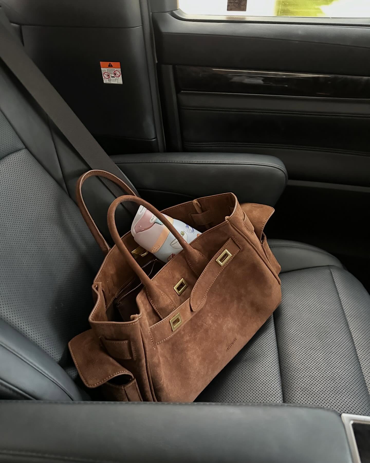 อุ้ม - ทวีพร พริ้งจำรัส