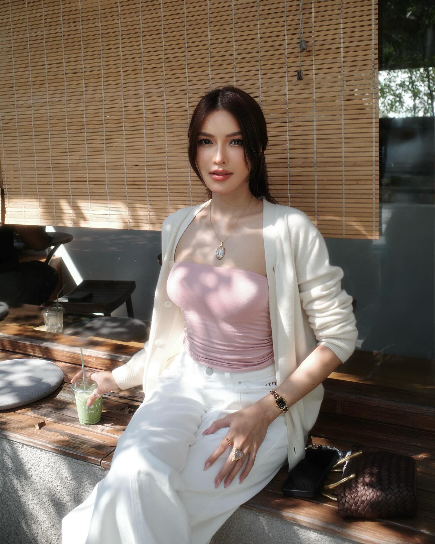 อุ้ม - ทวีพร พริ้งจำรัส