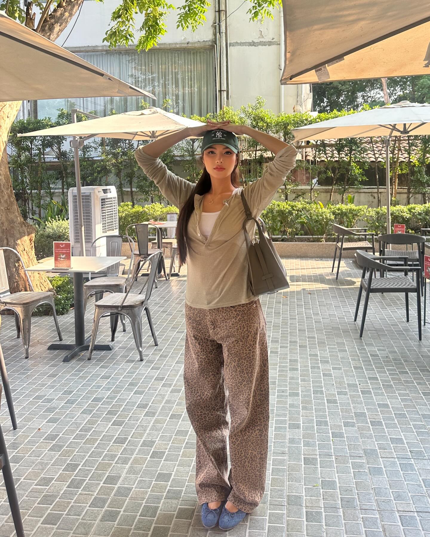 อุ้ม - ทวีพร พริ้งจำรัส