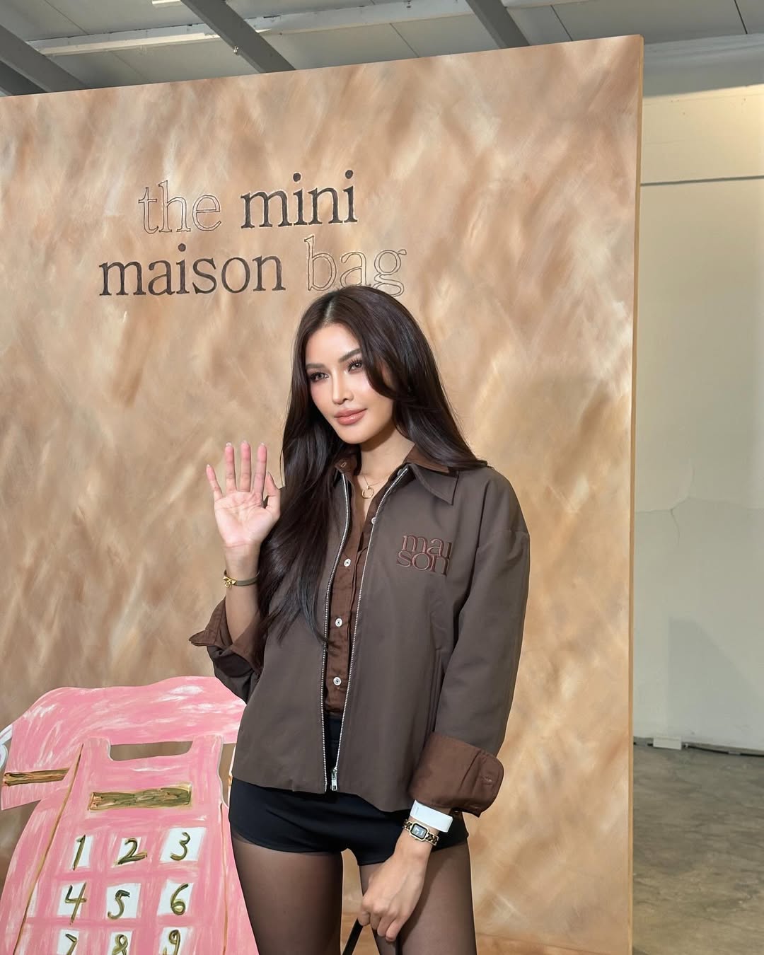 อุ้ม - ทวีพร พริ้งจำรัส