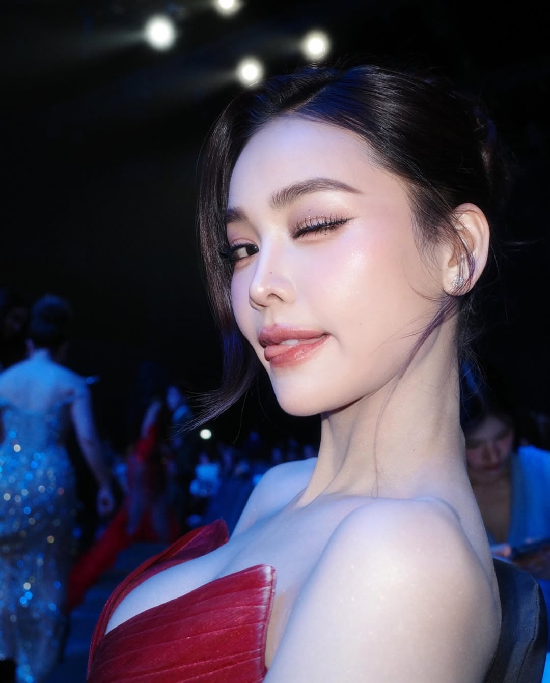 อุ้ม - ทวีพร พริ้งจำรัส