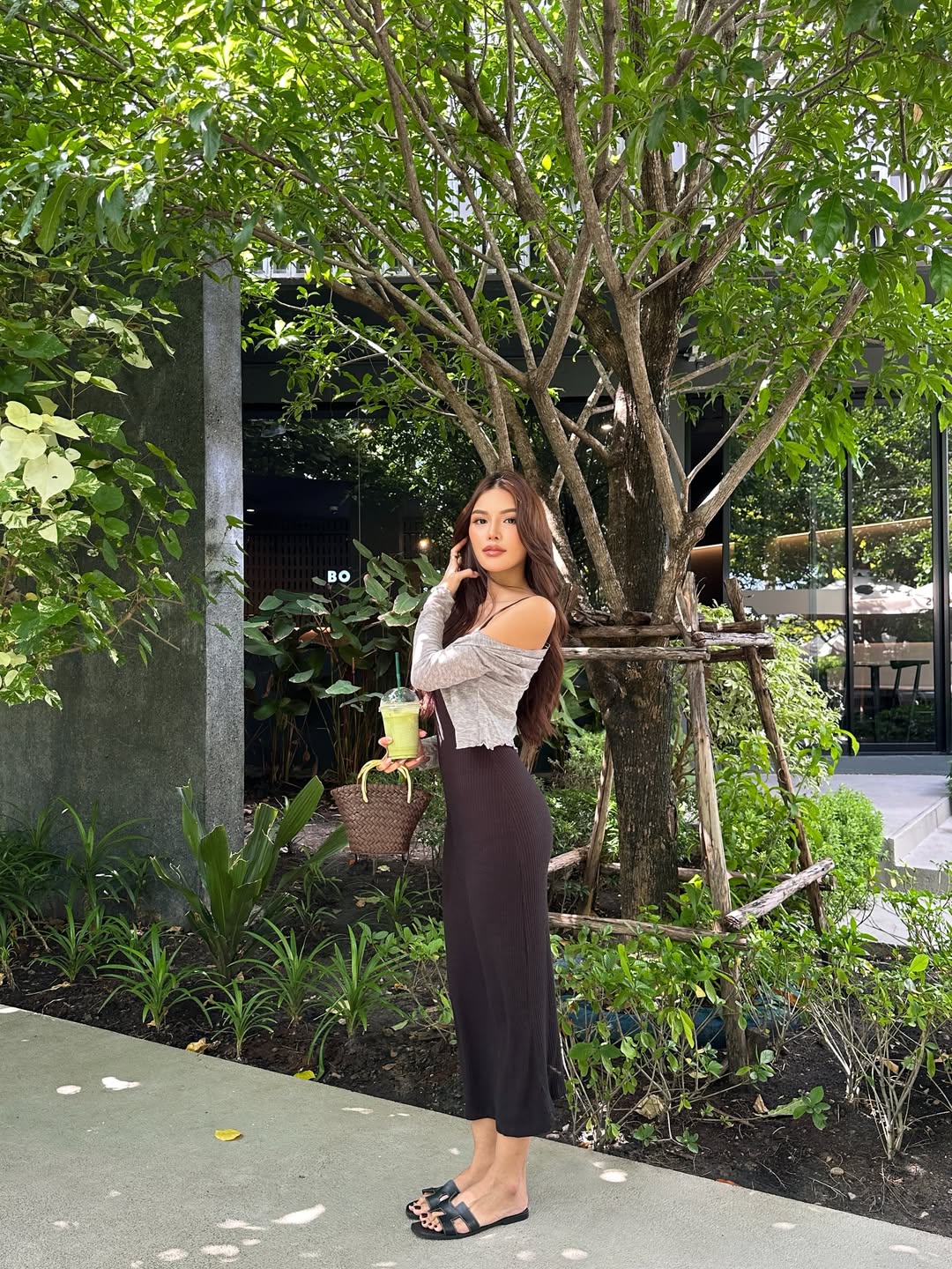 อุ้ม - ทวีพร พริ้งจำรัส
