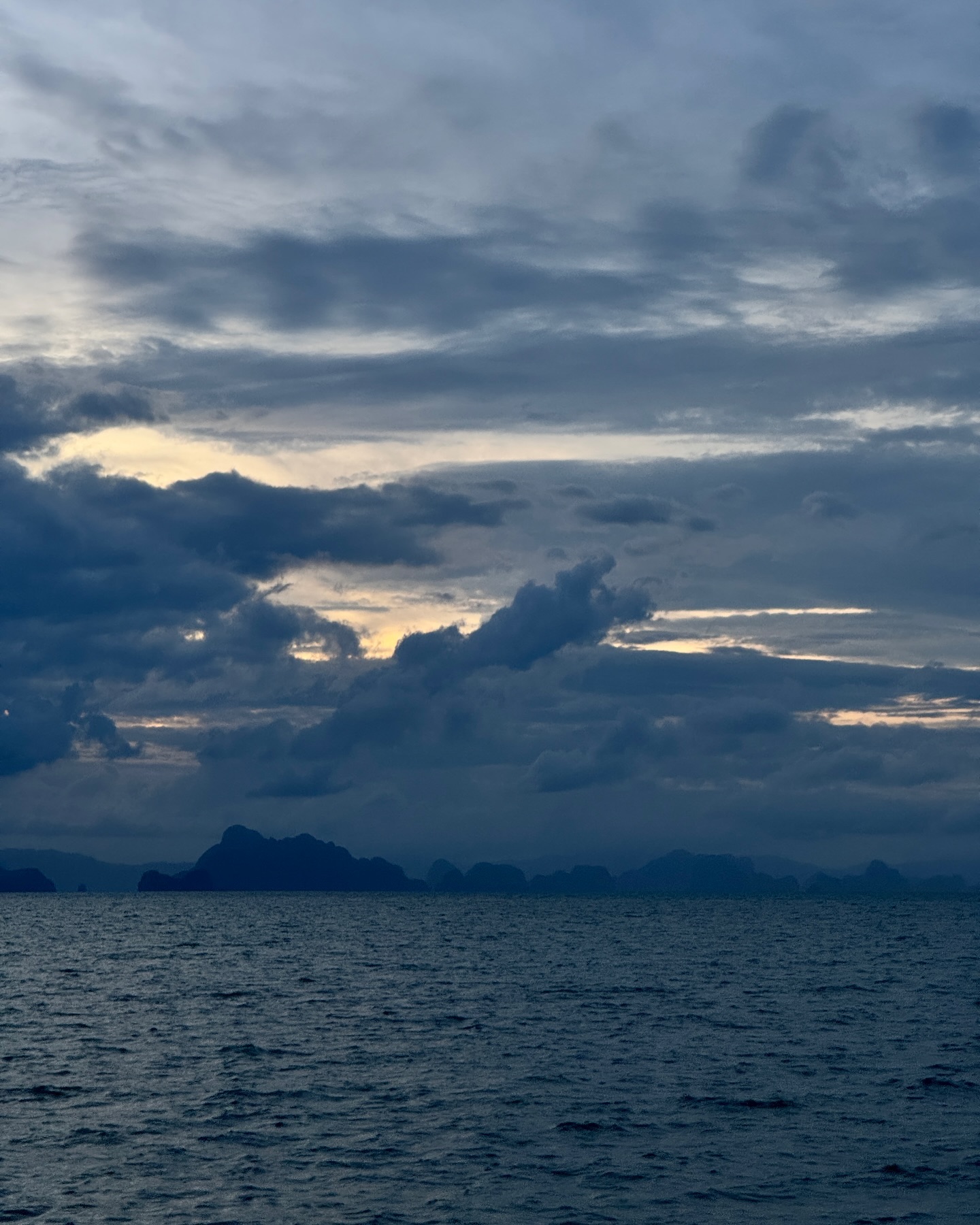 เต้ย - จรินทร์พร จุนเกียรติ