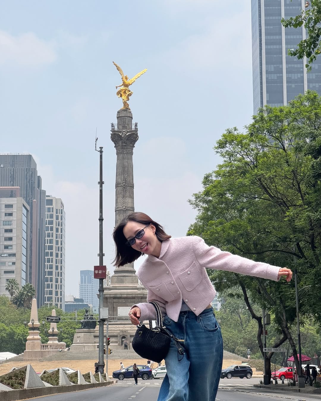 เต้ย - จรินทร์พร จุนเกียรติ