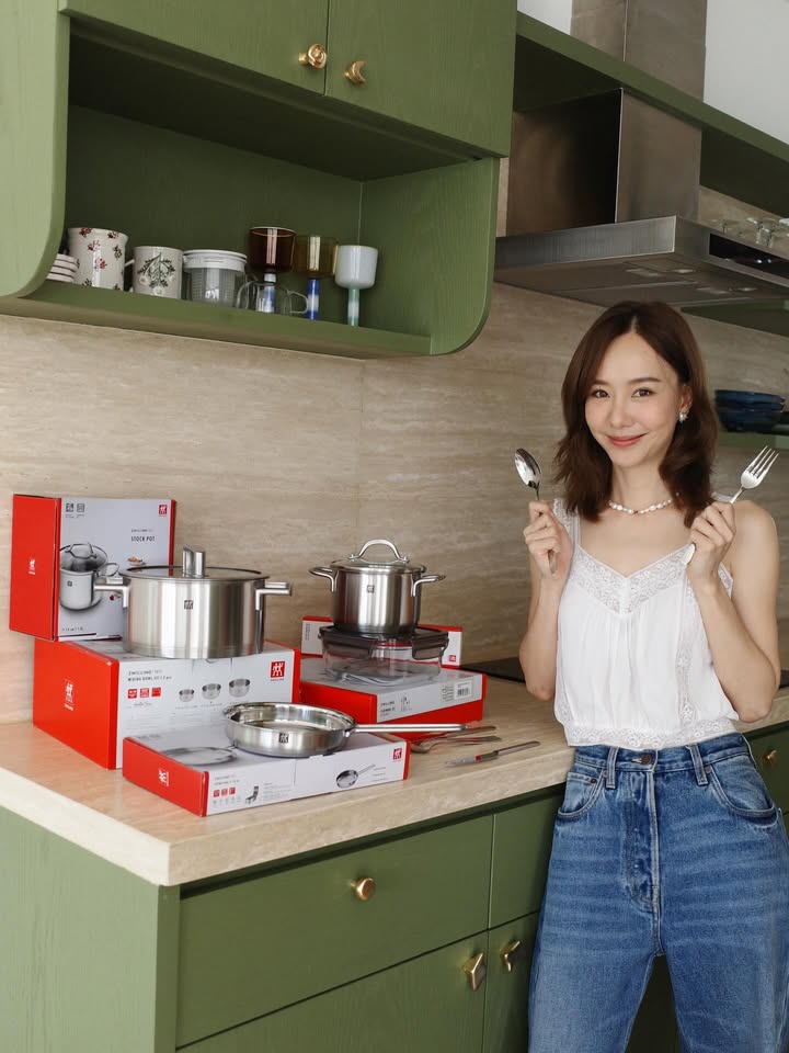 เต้ย - จรินทร์พร จุนเกียรติ