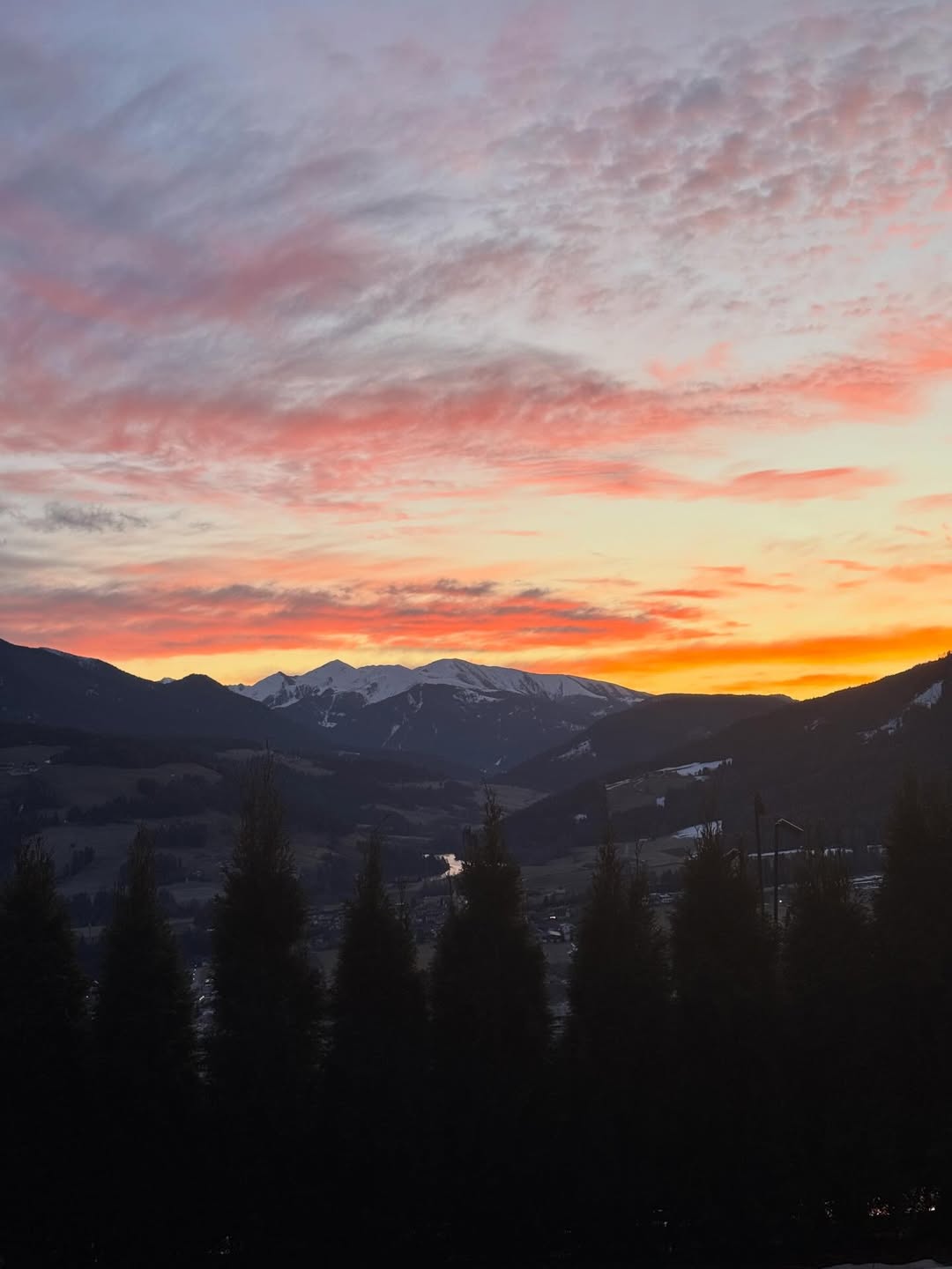 เต้ย - จรินทร์พร จุนเกียรติ