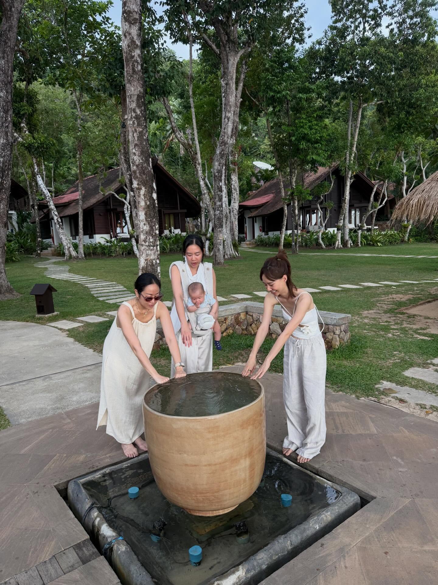 เต้ย - จรินทร์พร จุนเกียรติ