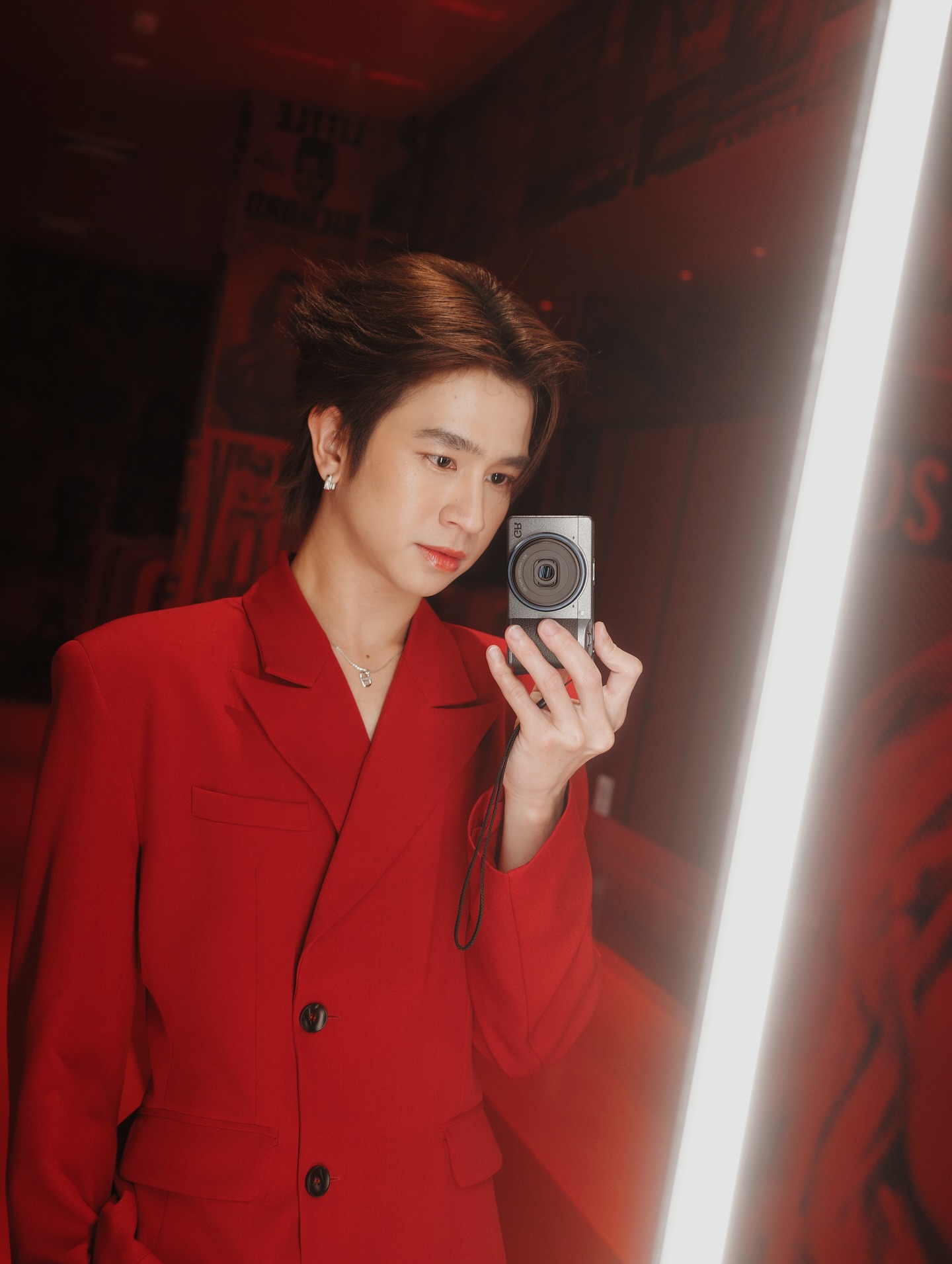 ฟลุ้ค - ณธัช ศิริพงษ์ธร