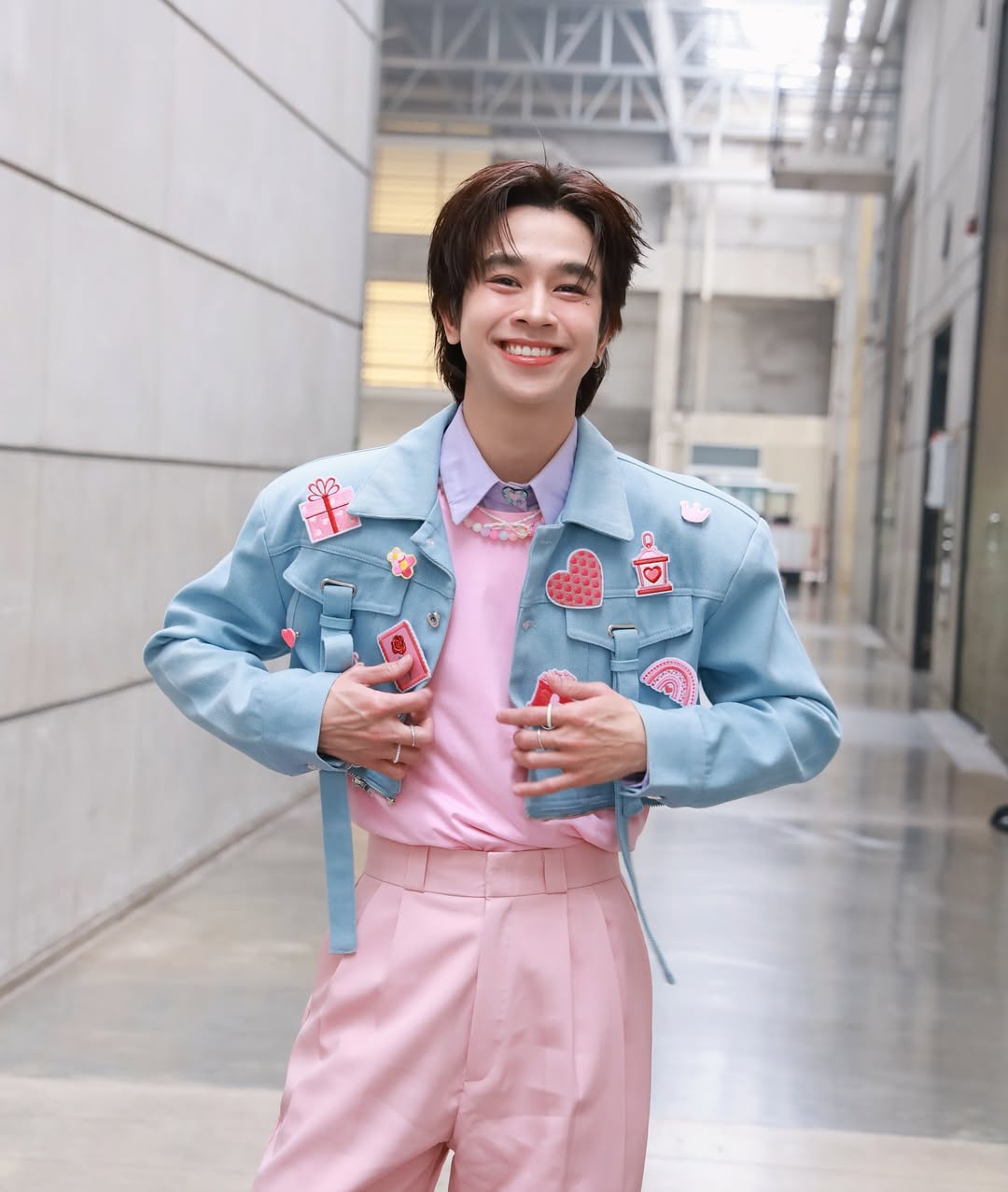 ฟลุ้ค - ณธัช ศิริพงษ์ธร