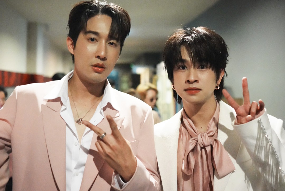 ฟลุ้ค - ณธัช ศิริพงษ์ธร