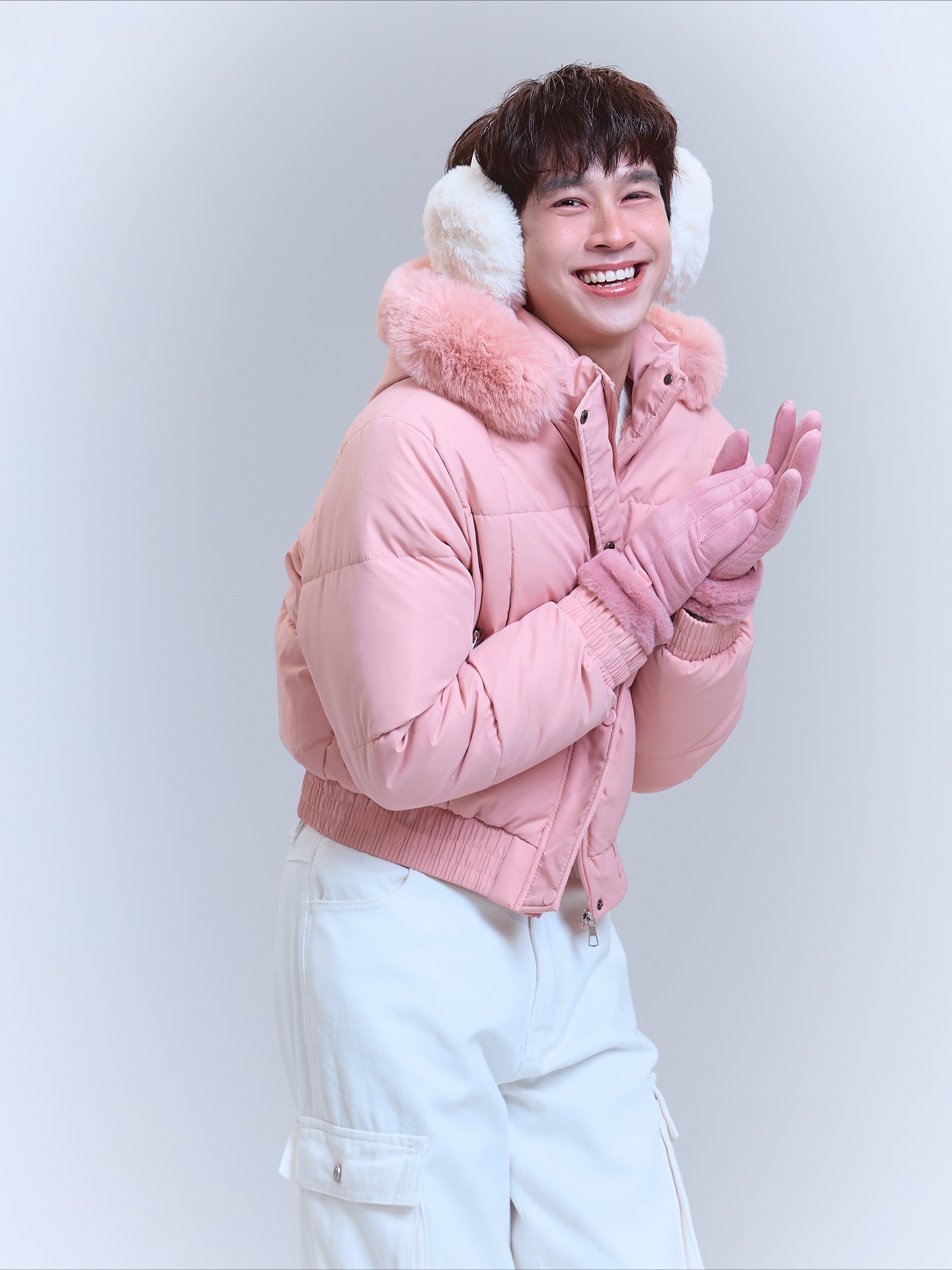 ฟลุ้ค - ณธัช ศิริพงษ์ธร