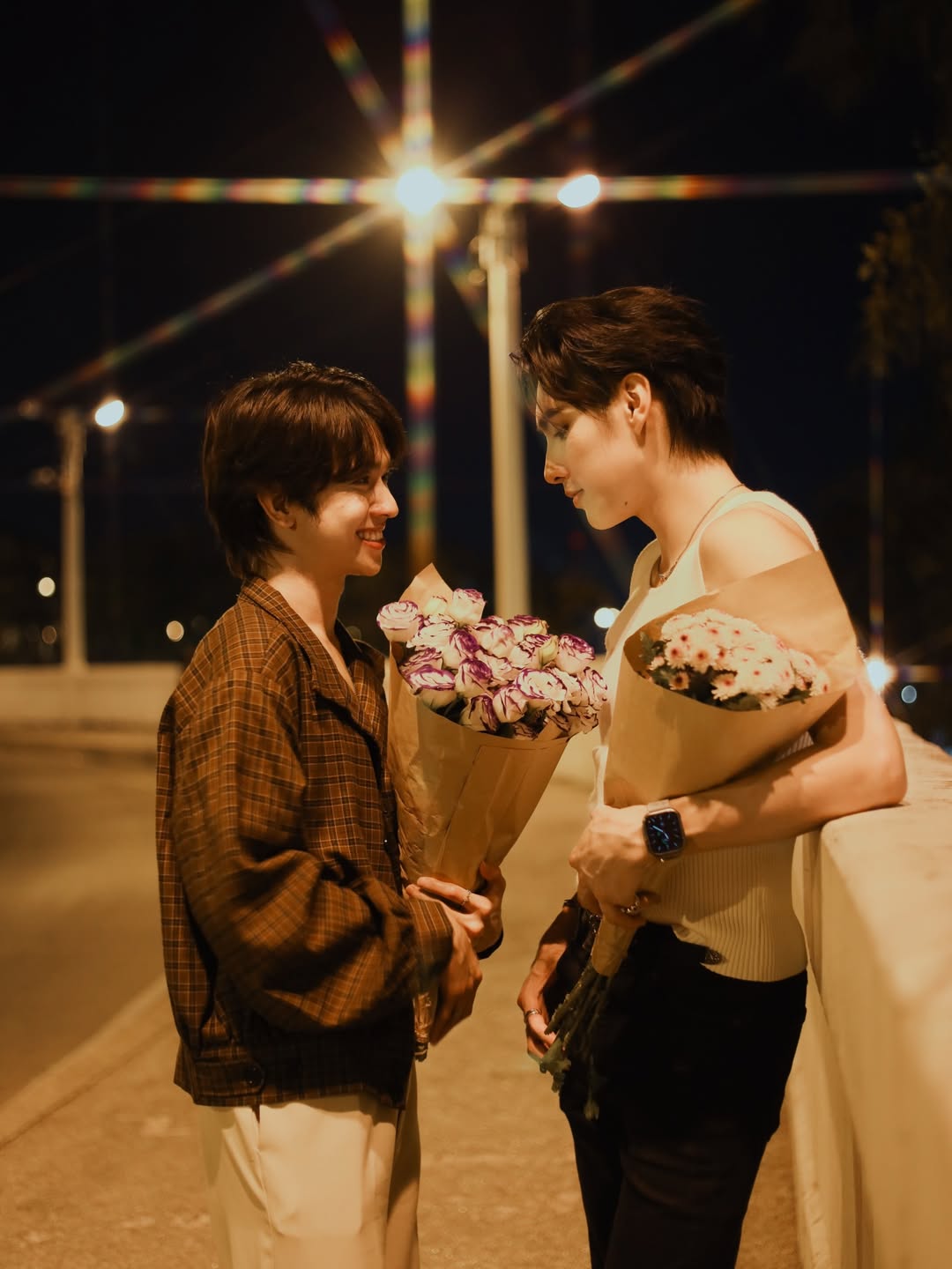 ฟลุ้ค - ณธัช ศิริพงษ์ธร