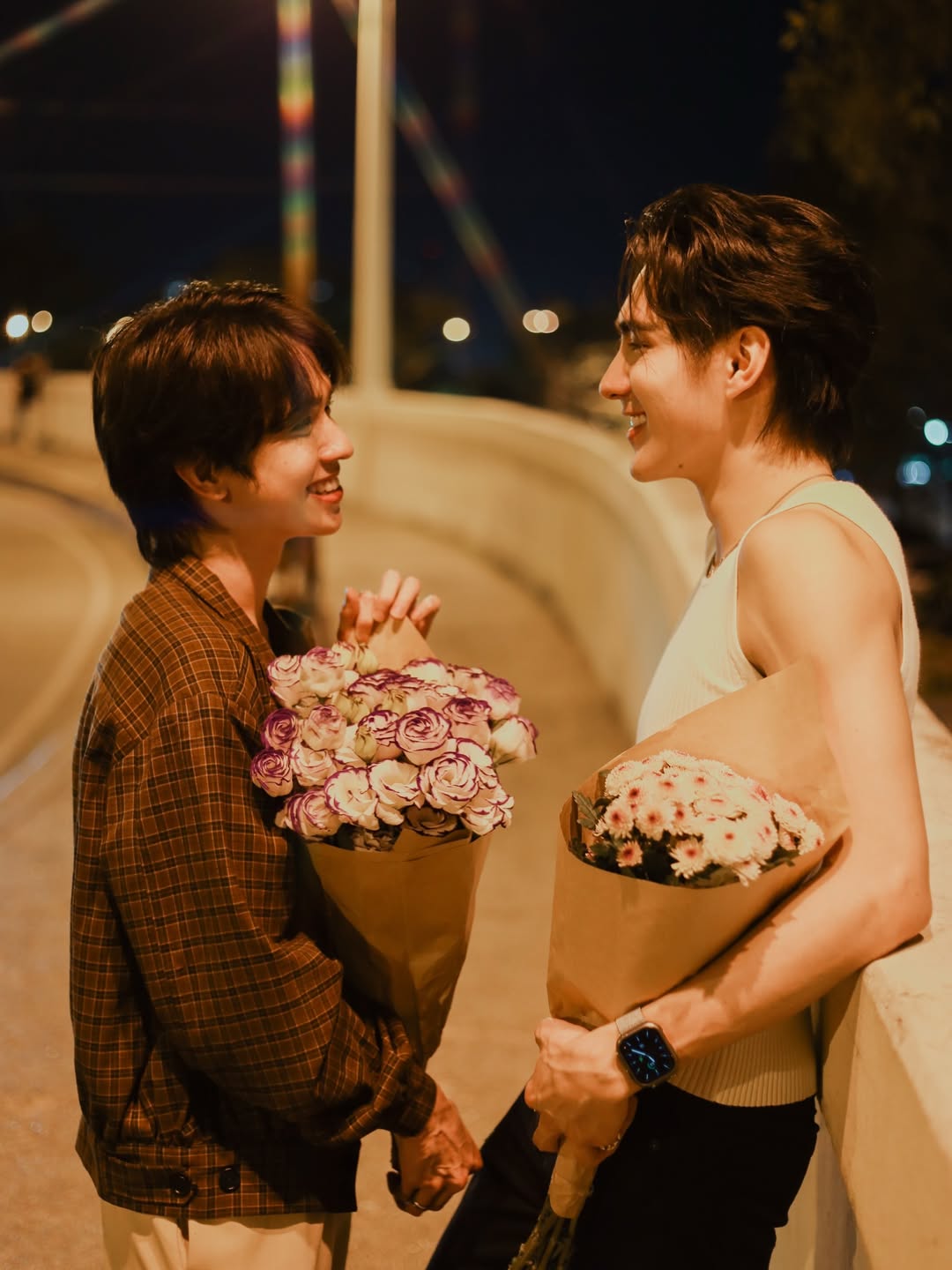 ฟลุ้ค - ณธัช ศิริพงษ์ธร