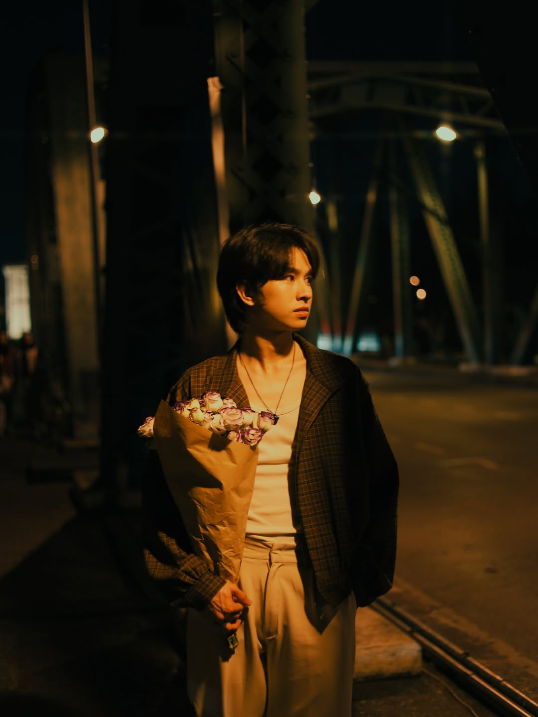 ฟลุ้ค - ณธัช ศิริพงษ์ธร