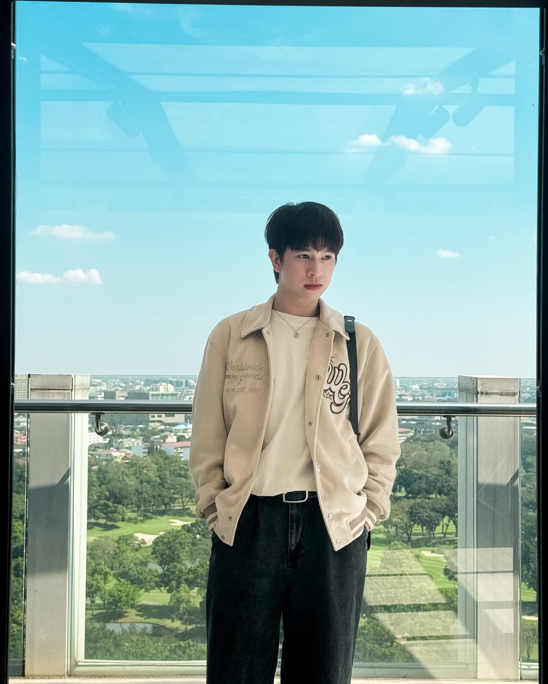 ฟลุ้ค - ณธัช ศิริพงษ์ธร