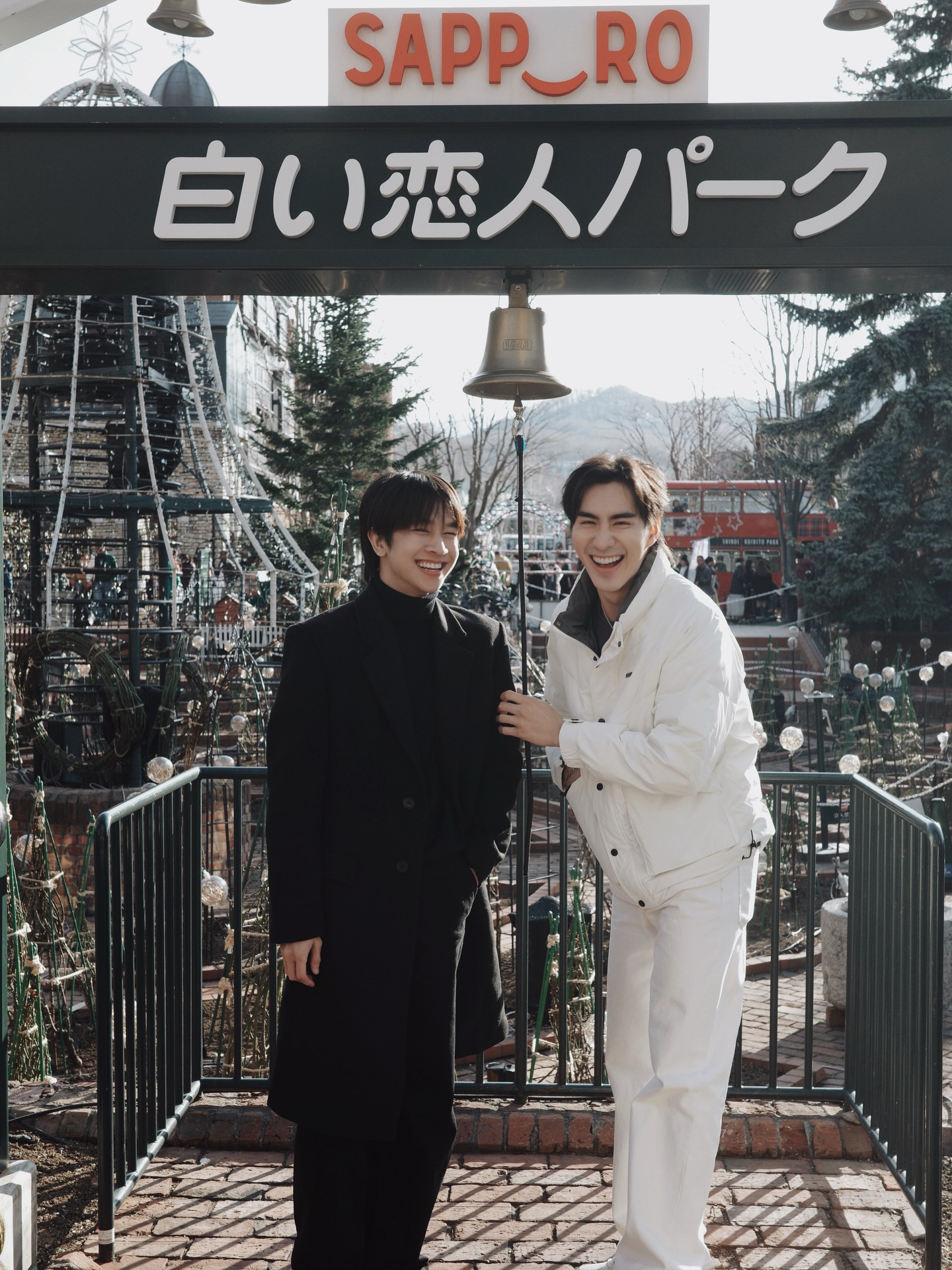 ฟลุ้ค - ณธัช ศิริพงษ์ธร