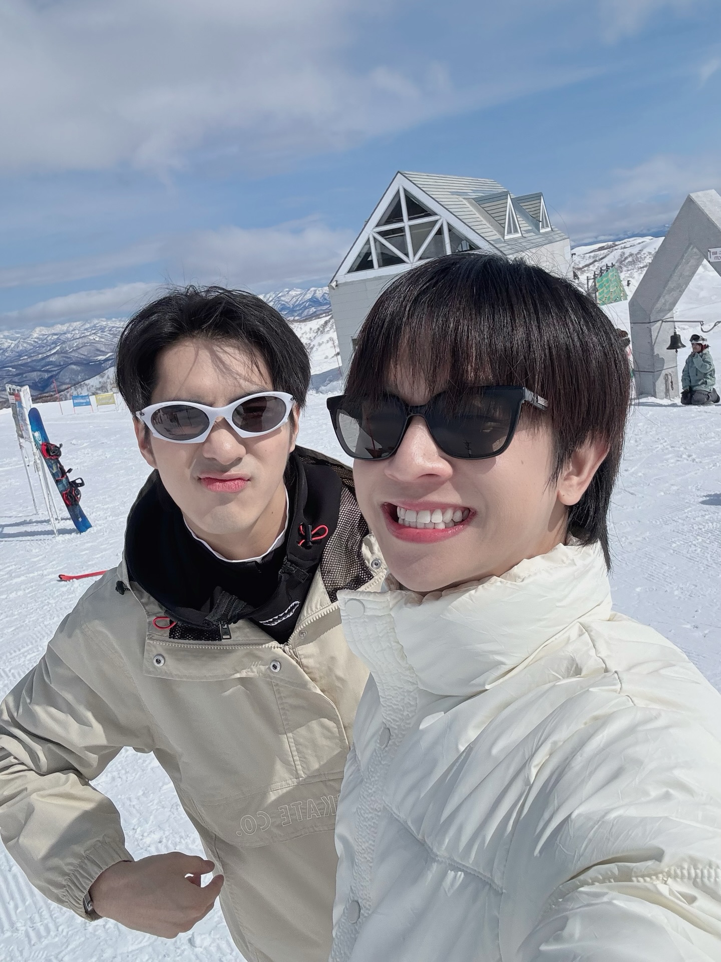 ฟลุ้ค - ณธัช ศิริพงษ์ธร