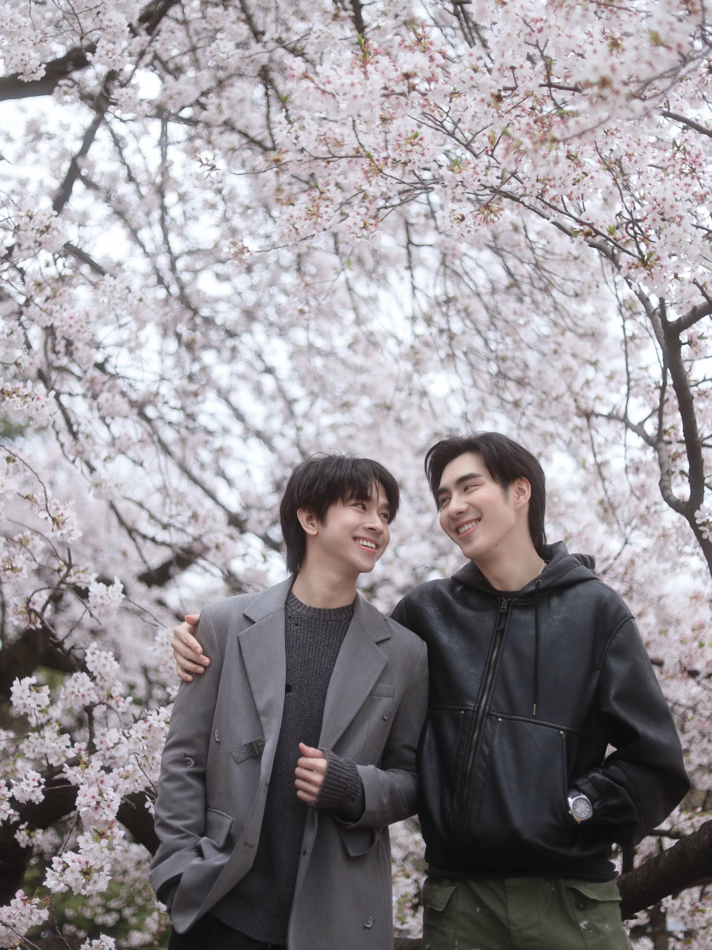 ฟลุ้ค - ณธัช ศิริพงษ์ธร