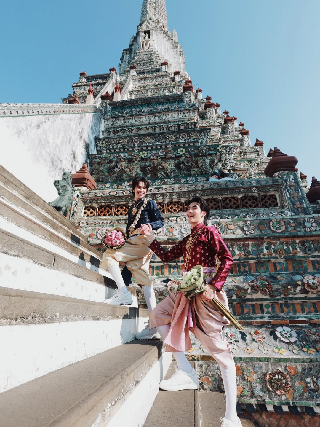 ฟลุ้ค - ณธัช ศิริพงษ์ธร