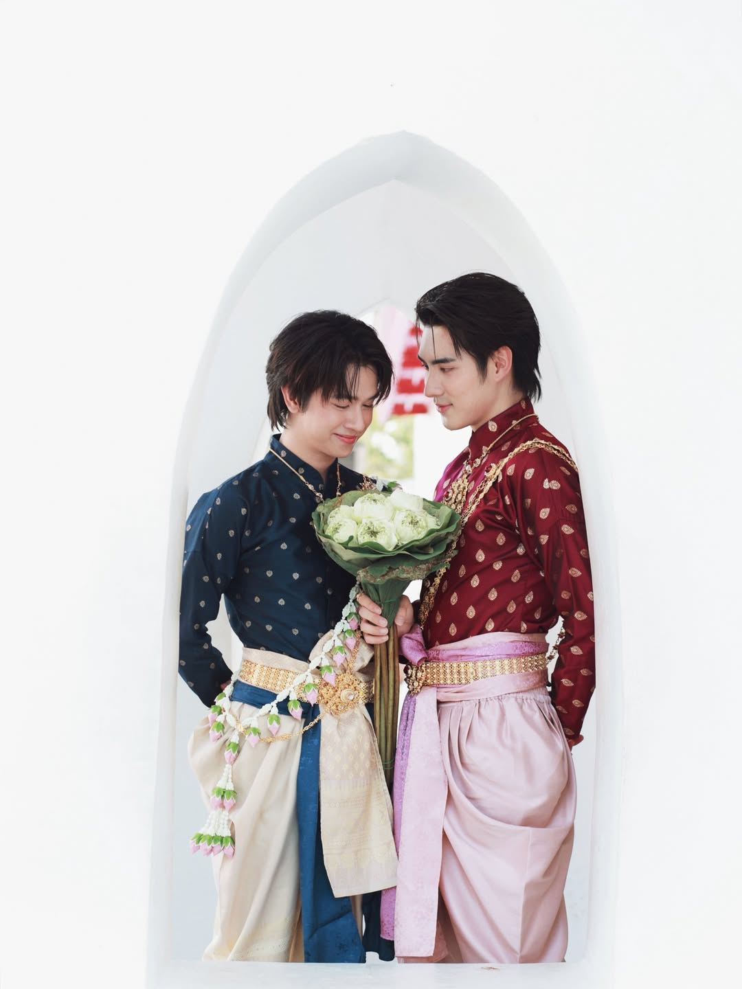 ฟลุ้ค - ณธัช ศิริพงษ์ธร