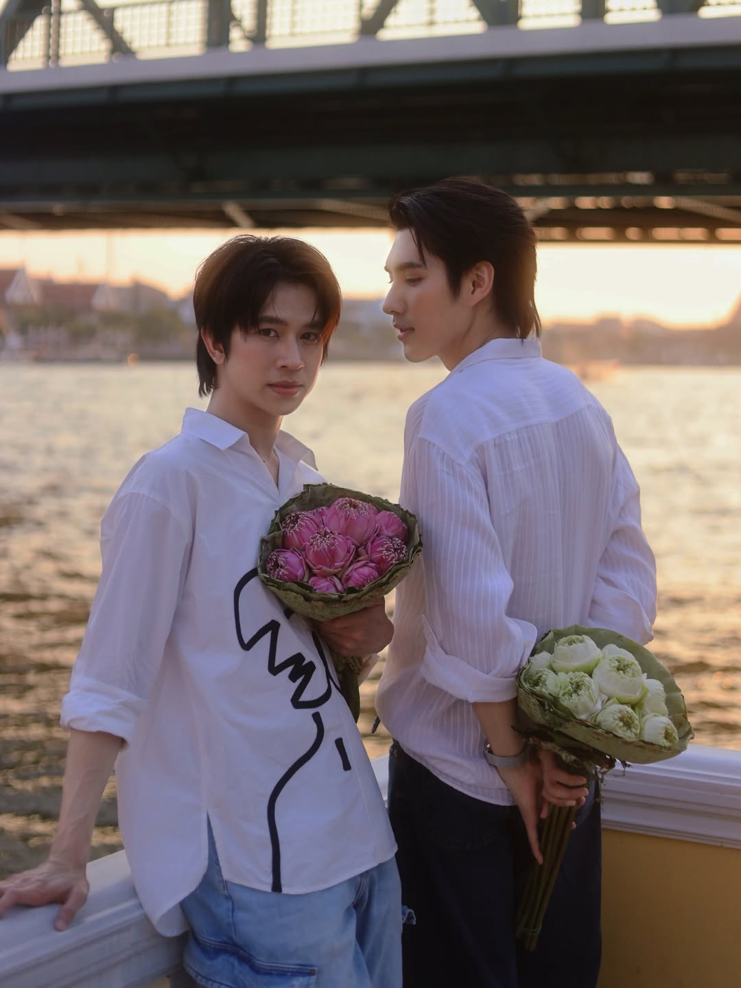 ฟลุ้ค - ณธัช ศิริพงษ์ธร