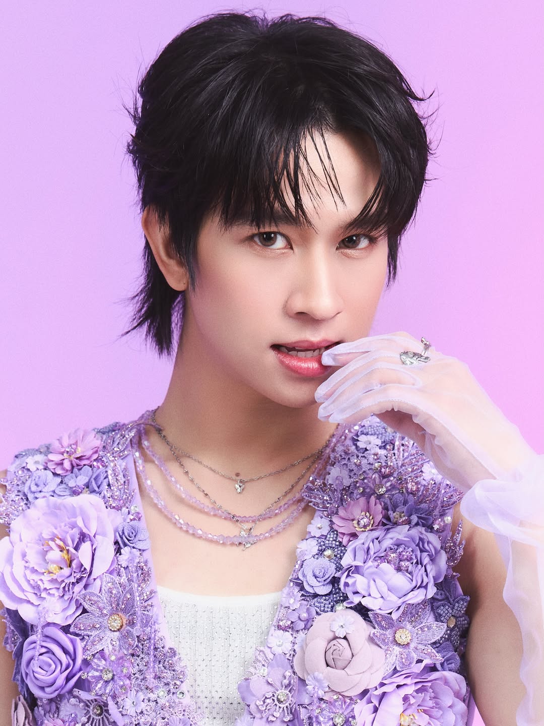 ฟลุ้ค - ณธัช ศิริพงษ์ธร