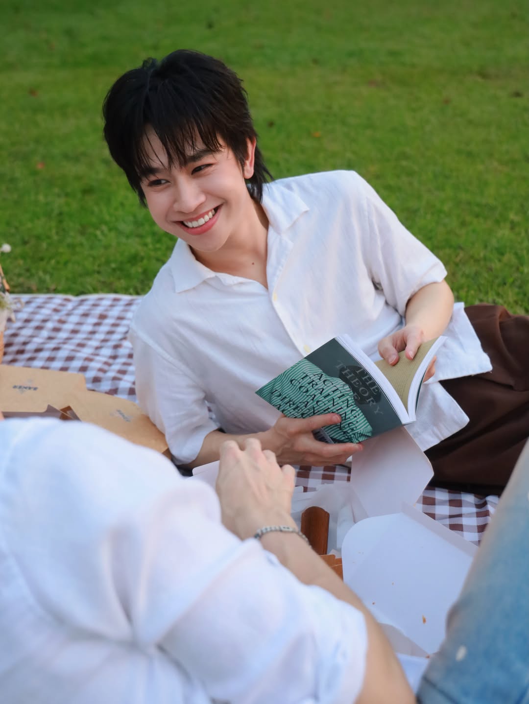 ฟลุ้ค - ณธัช ศิริพงษ์ธร