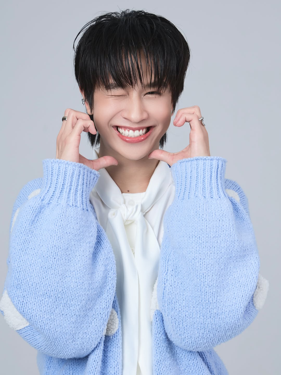ฟลุ้ค - ณธัช ศิริพงษ์ธร