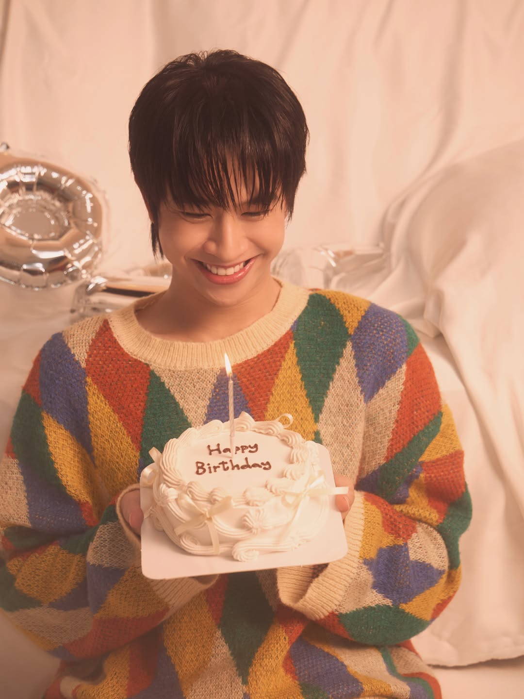 ฟลุ้ค - ณธัช ศิริพงษ์ธร