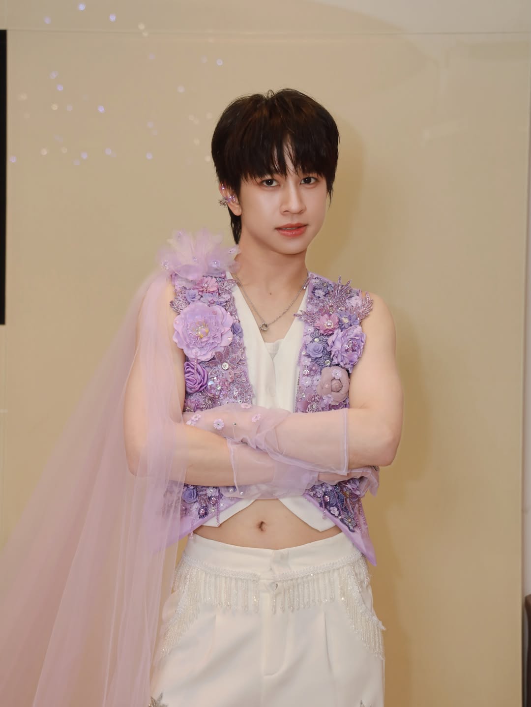 ฟลุ้ค - ณธัช ศิริพงษ์ธร