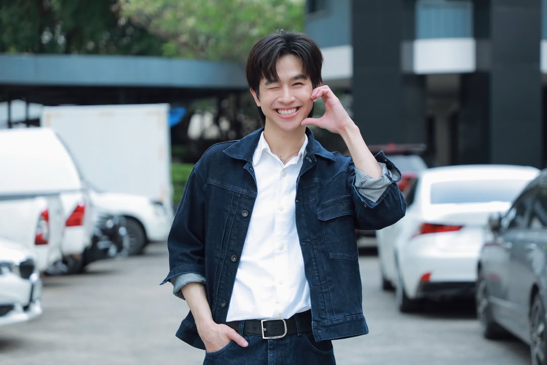 ฟลุ้ค - ณธัช ศิริพงษ์ธร