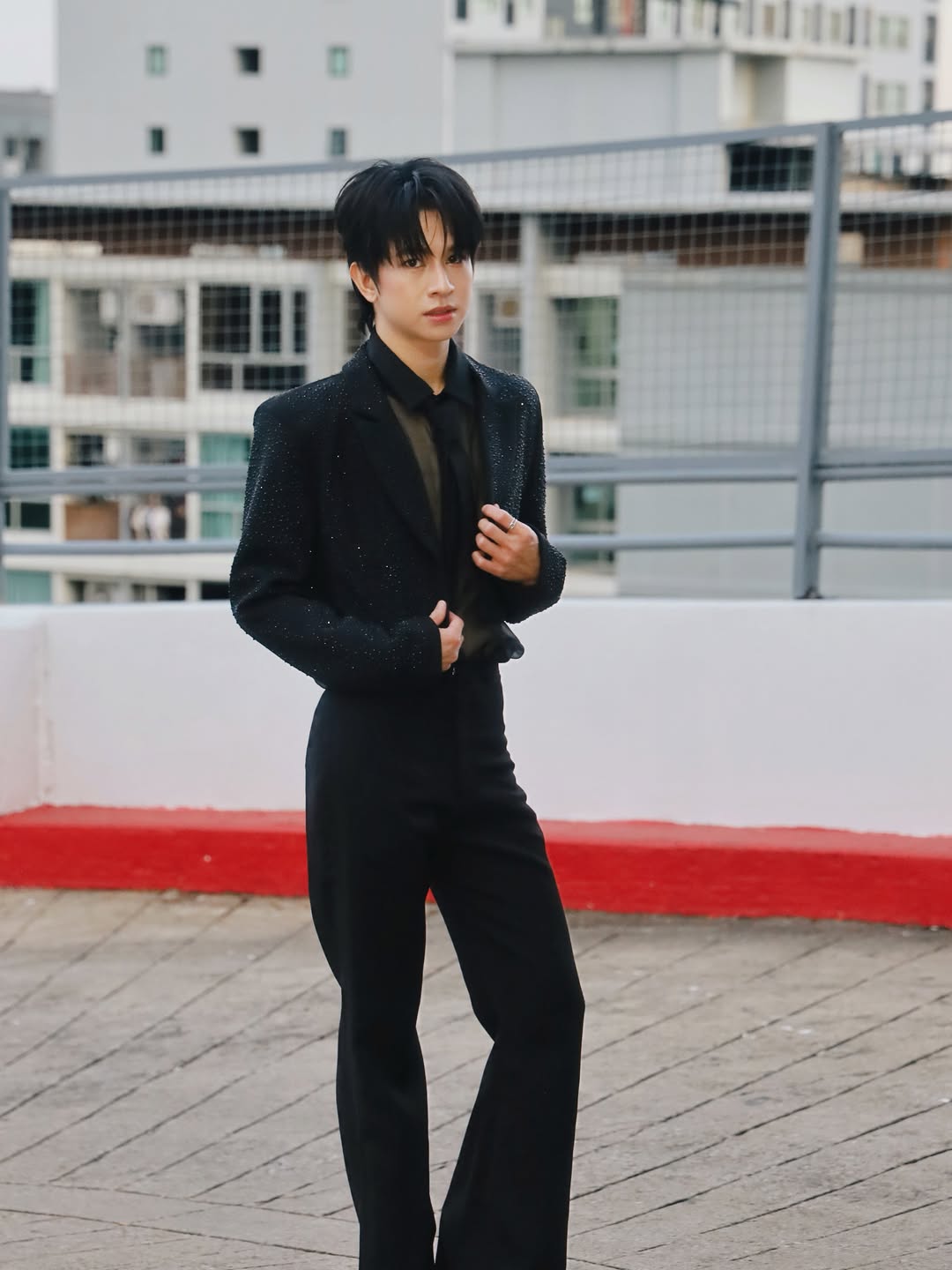 ฟลุ้ค - ณธัช ศิริพงษ์ธร