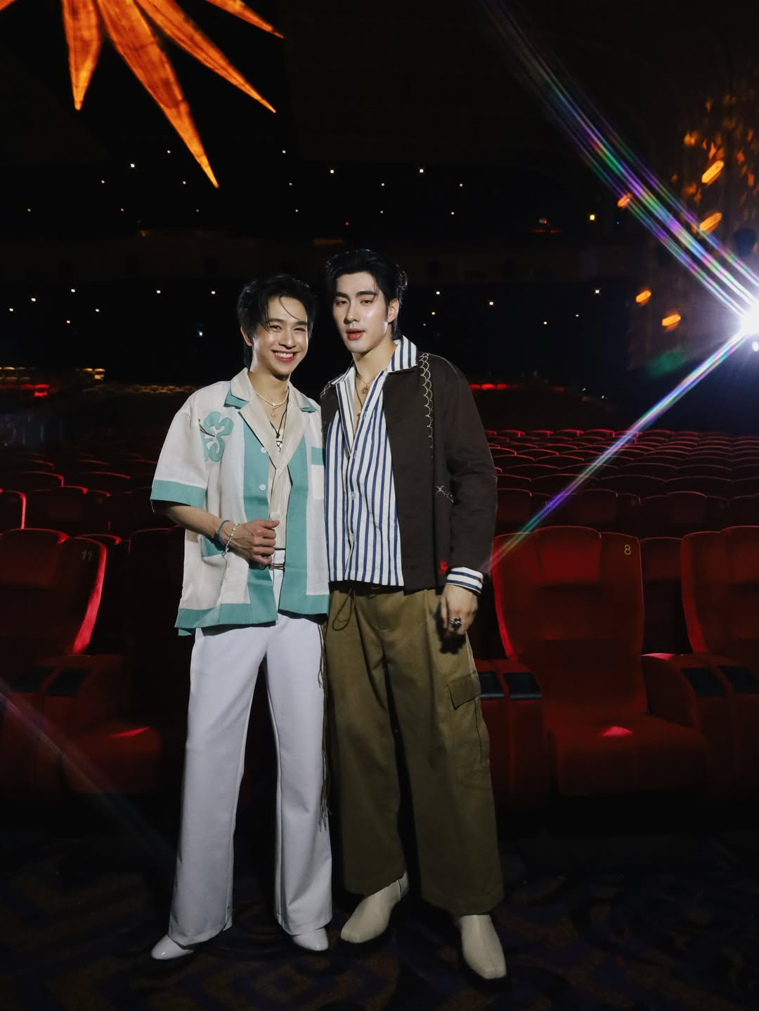 ฟลุ้ค - ณธัช ศิริพงษ์ธร