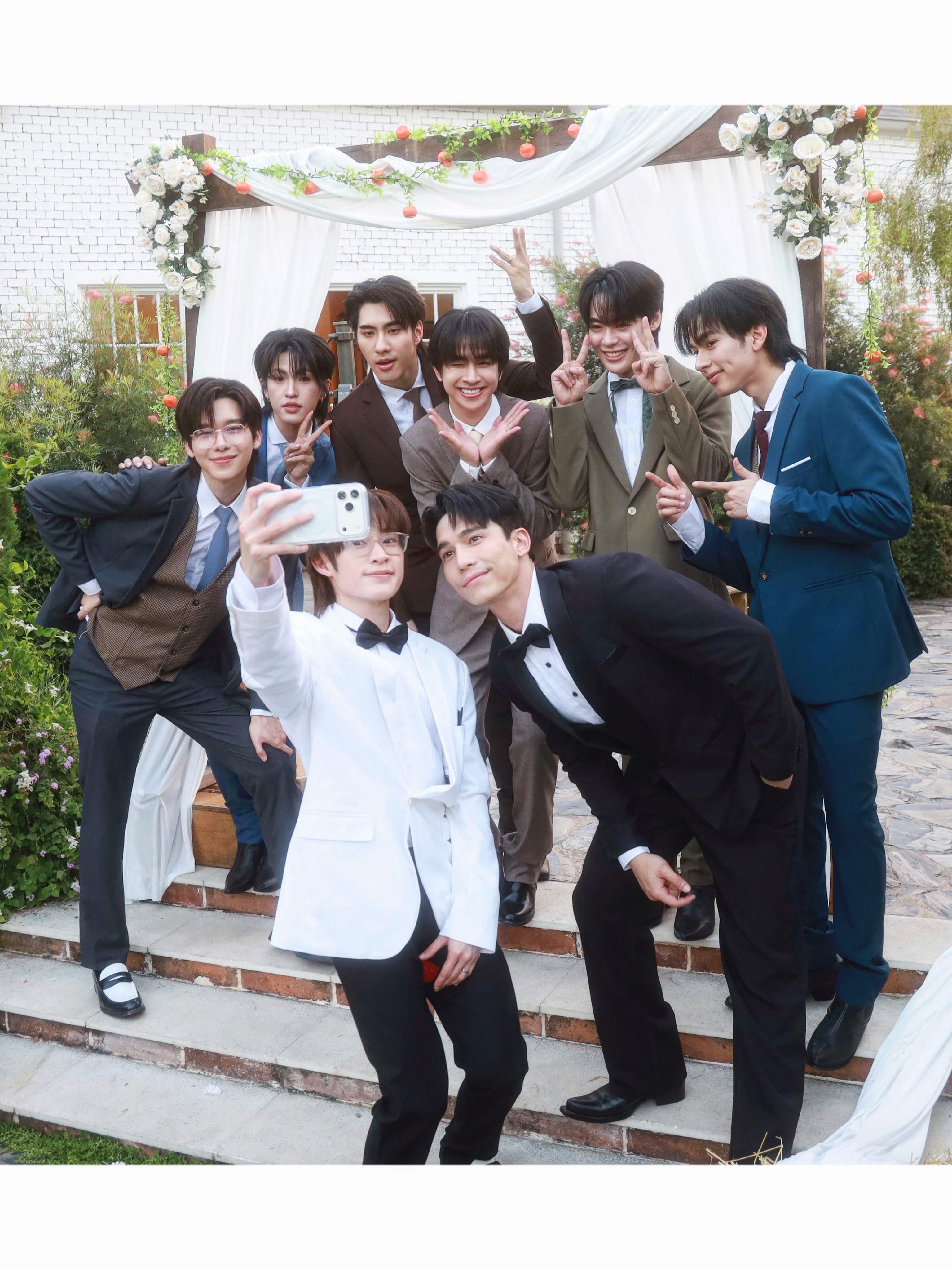 ฟลุ้ค - ณธัช ศิริพงษ์ธร