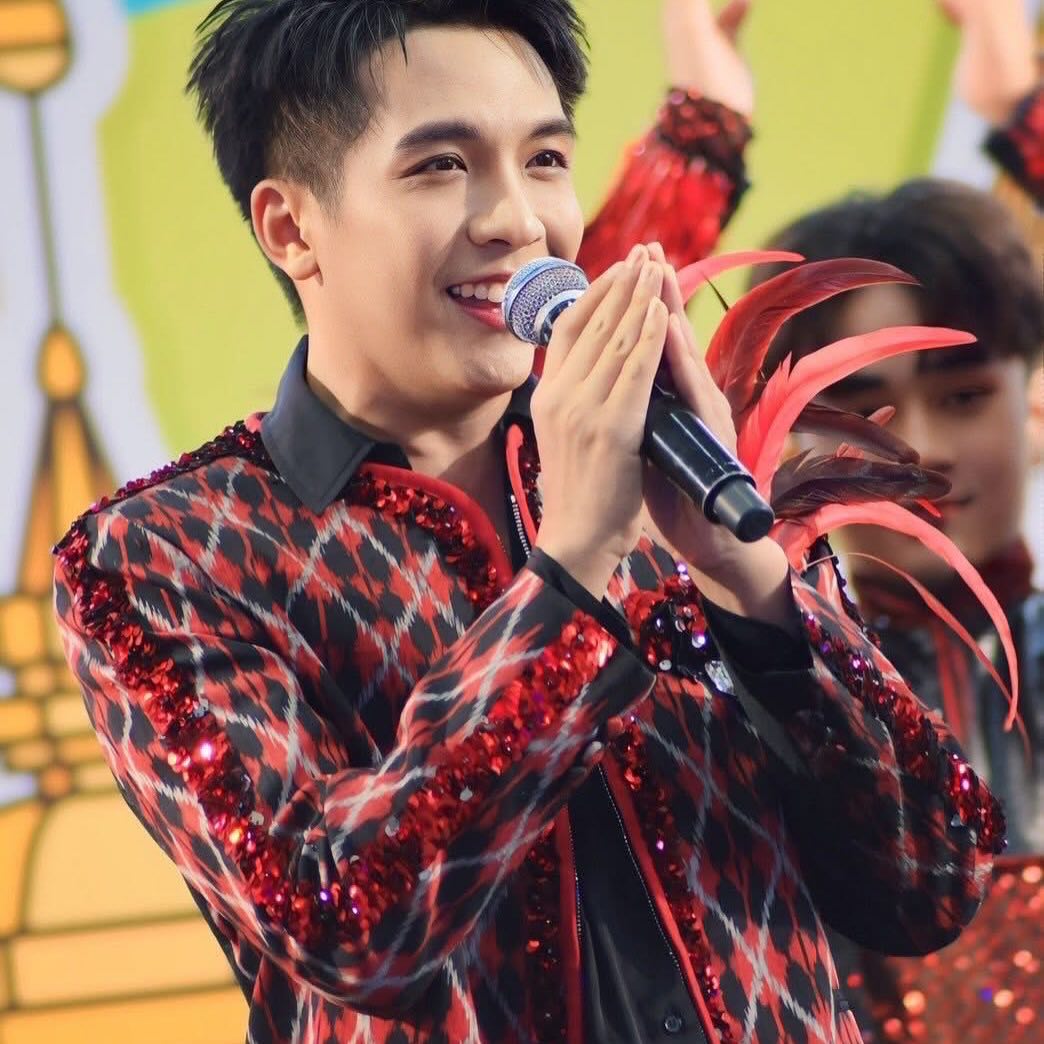 เต๋า - ภูศิลป์ วารินรักษ์